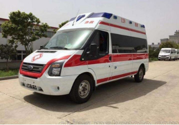 桂平市救护车租赁